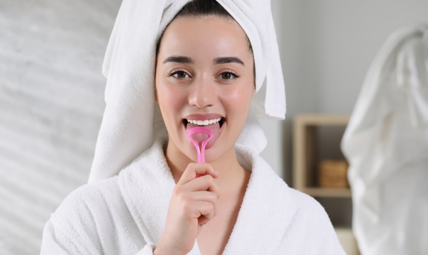 Issues You Can Avoid By Brushing Your Tongue